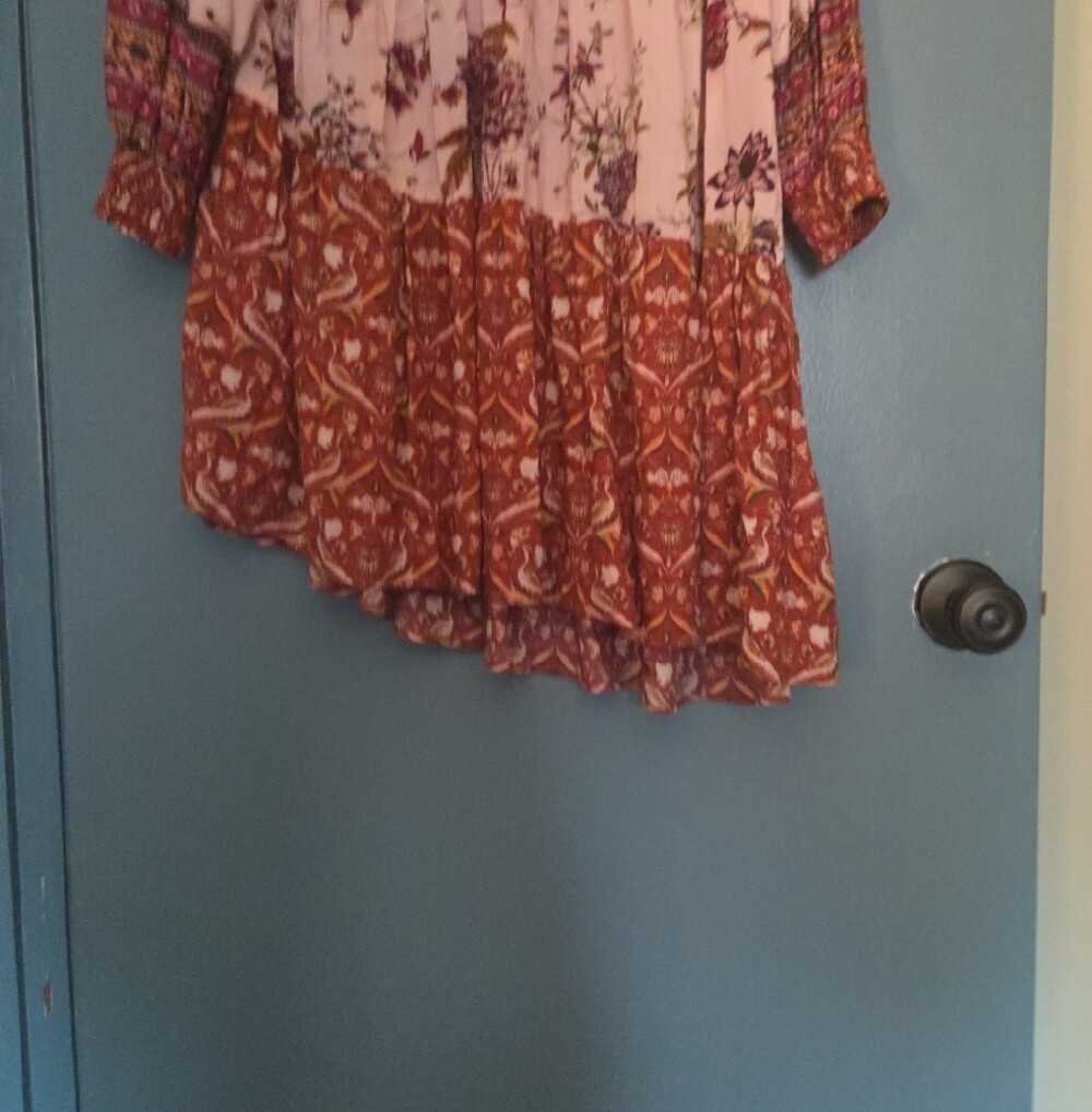 Anthropologie Boho Floral Tiered V-Neck Women's Dress - Red & Pink - Picture 6 of 6